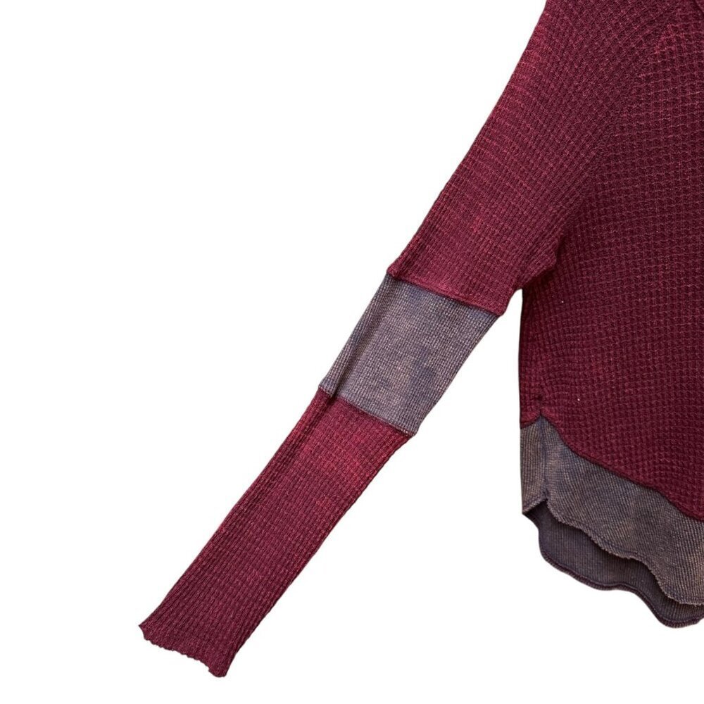 We The Free Top Waffle Knit Long Sleeve Colorblock Distressed Casual Womens XS - Picture 3 of 6